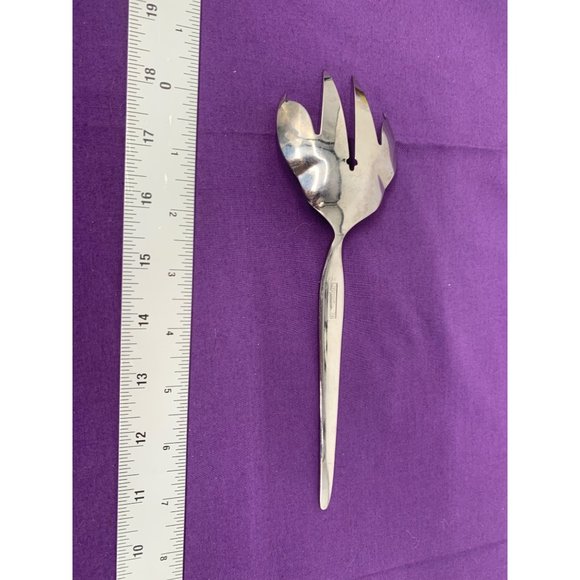 Royalton Antiqua Retired Serving Spoon - Picture 3 of 5